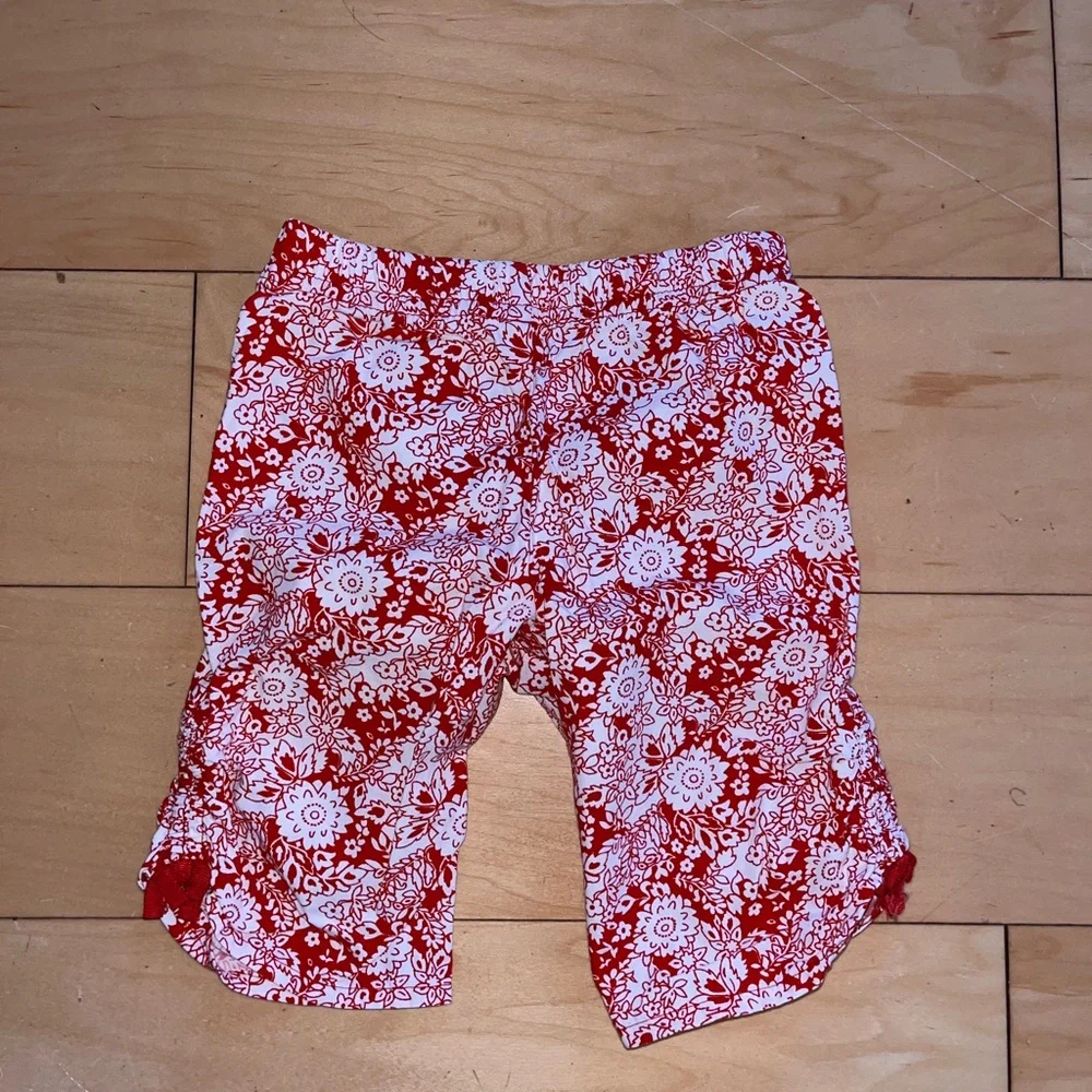 Vintage Old Navy Baby Capris Red Floral 3-6 Months